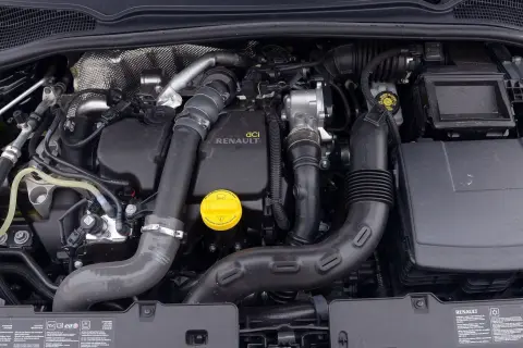 Renault Clio 4 jaki silnik wybrać? Porównanie jednostek napędowych