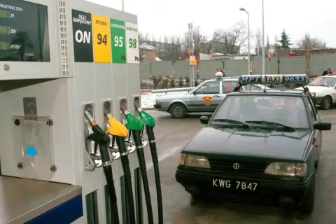 Benzyna E10 - które samochody mogą bezpiecznie ją stosować?