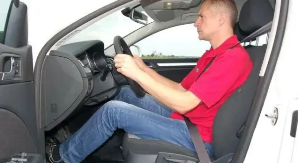 Jak naprawić pasy bezpieczeństwa w samochodzie i uniknąć niebezpieczeństwa