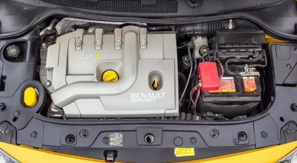 Jaki silnik wybrać do Renault Mégane II? Kluczowe porady i porównania