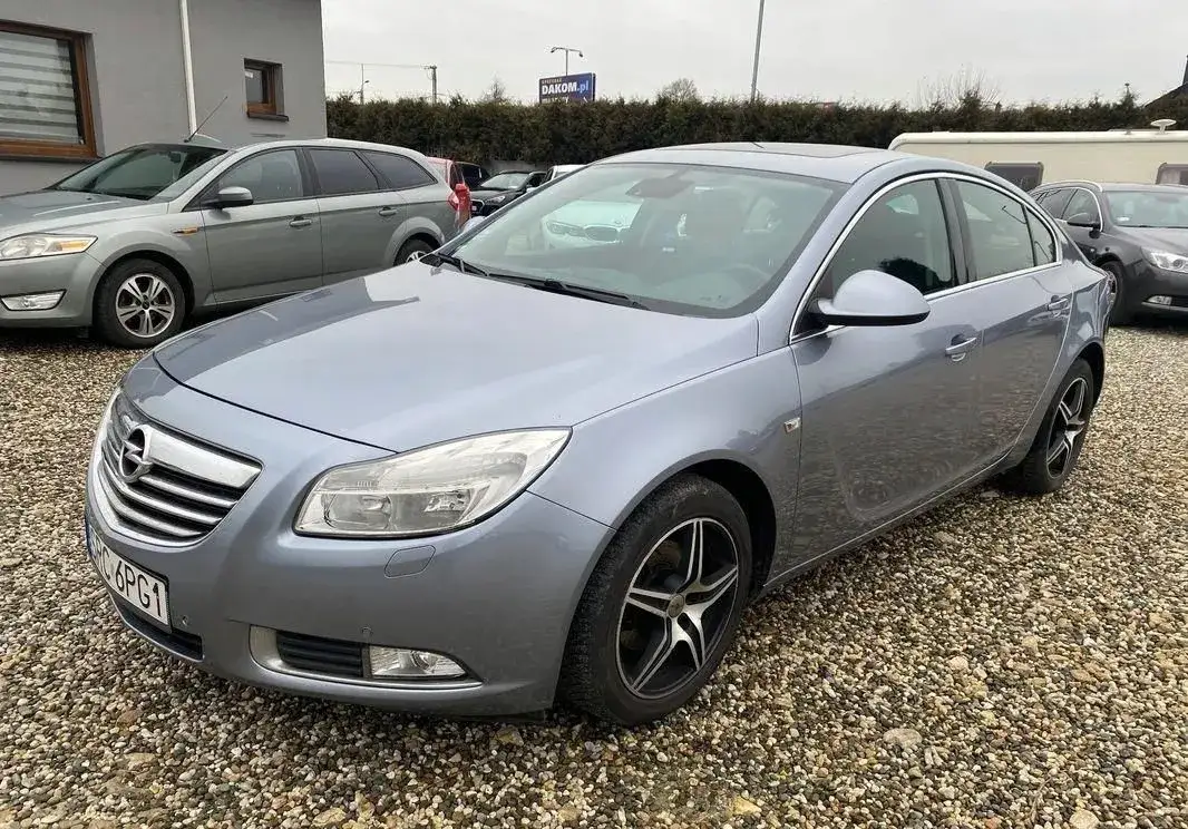 Zdjęcie Opel Insignia opinie i wybór silnika – co warto wiedzieć przed zakupem?