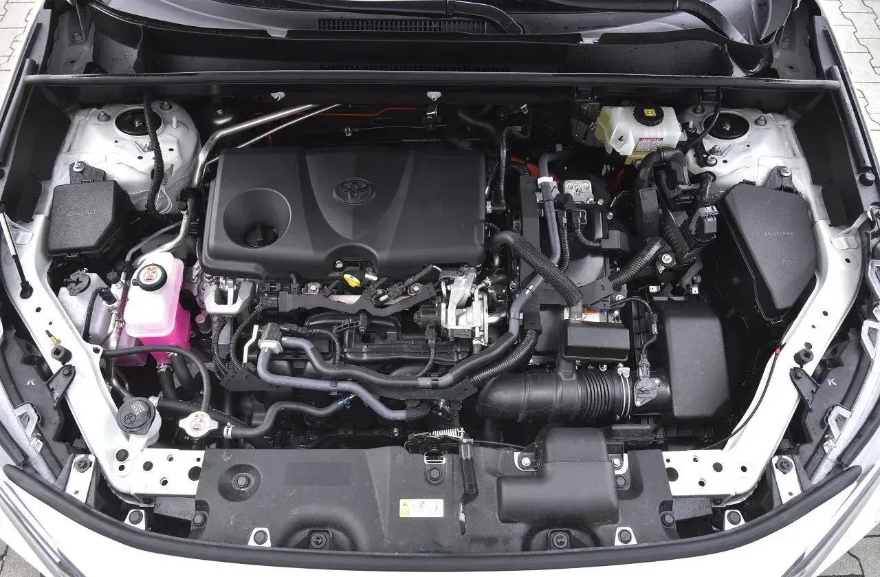 Zdjęcie Jak wybrać najlepszy silnik do Toyoty RAV4 dla swoich potrzeb?